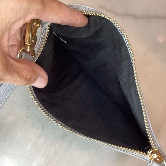 Pandora Limited Edition Faux Pebbled Leather Disney Large Pouch Wristlet Clutch - Picture 10 of 10